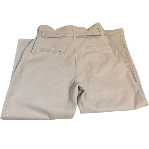 H&M. High-waisted Twill Paper-bag Khaki Pants. Size 6. - Picture 7 of 9